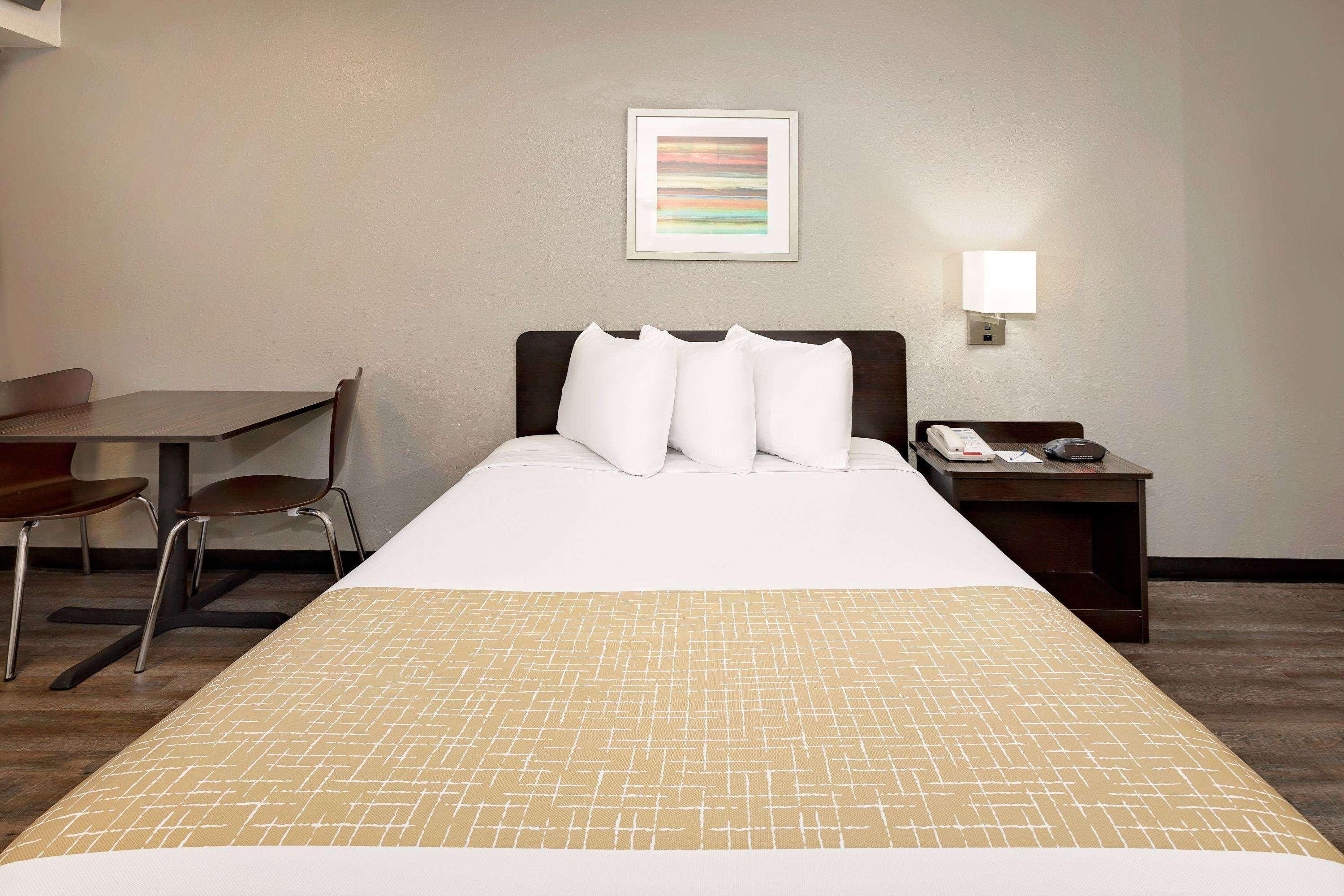 Travelodge By Wyndham College Park מראה חיצוני תמונה